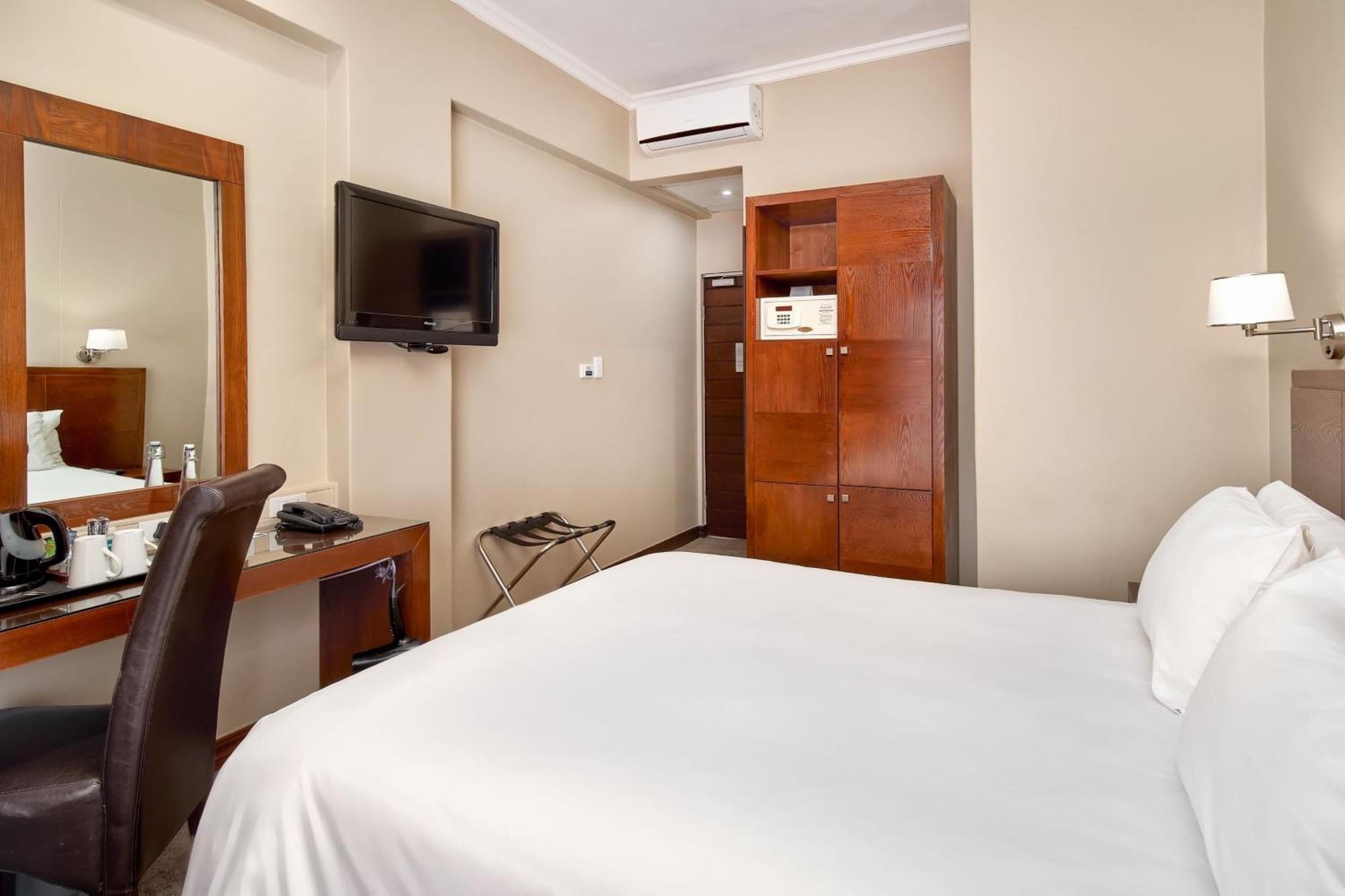 Protea Hotel By Marriott Pretoria Hatfield Kamer foto