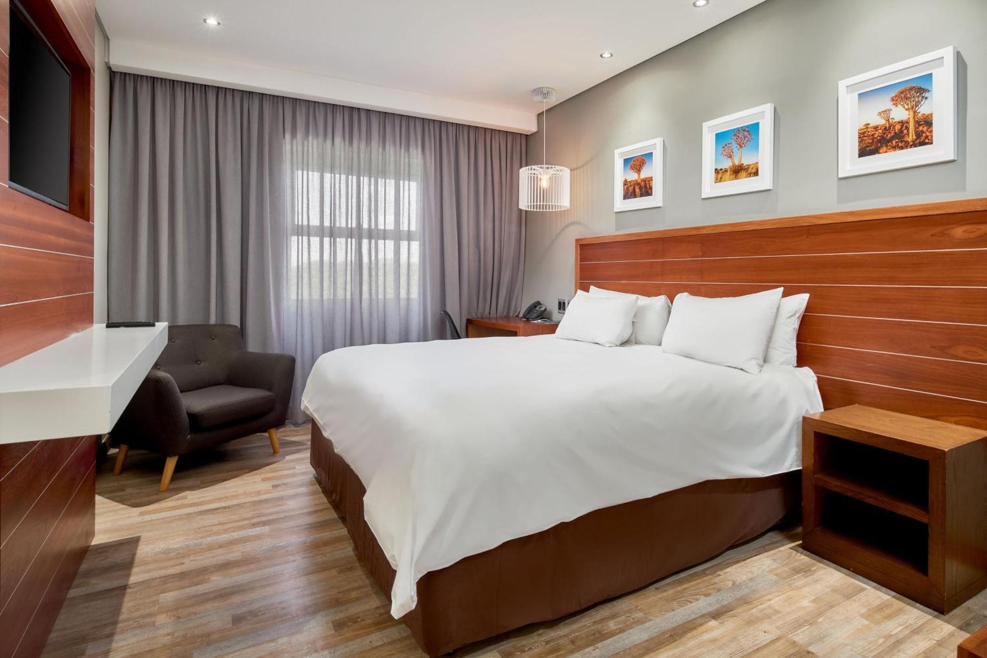 Protea Hotel By Marriott Pretoria Hatfield Kamer foto
