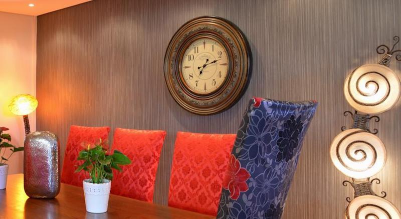 Protea Hotel By Marriott Pretoria Hatfield Buitenkant foto